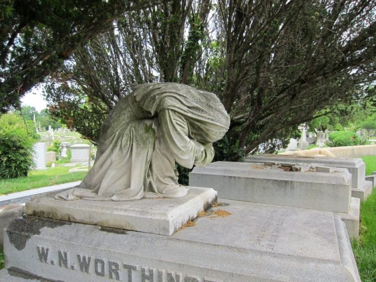 Hollywood Cemetery – Haunted Burial Grounds in Richmond, Virginia