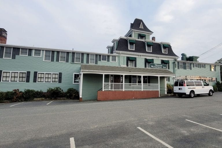 Orleans Waterfront Inn – Haunted Inn in Orleans, Massachusetts