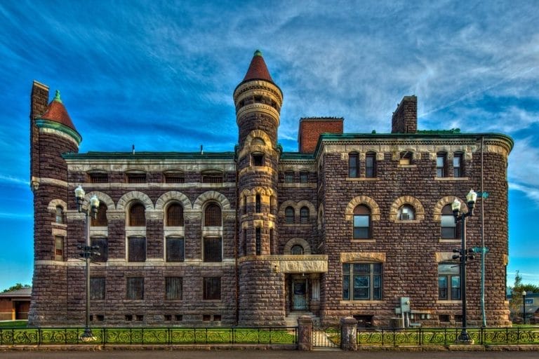 Licking County Historic Jail – Haunted Jailhouse in Newark, Ohio
