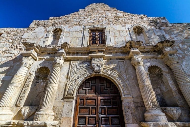 The Alamo – Haunted Historic Mission in San Antonio, Texas