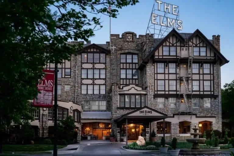 Elms Hotel & Spa – Haunted Hotel in Excelsior Springs, Missouri