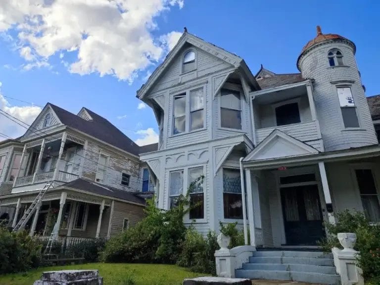 Stanton Hall – Haunted Mansion in Natchez, Mississippi