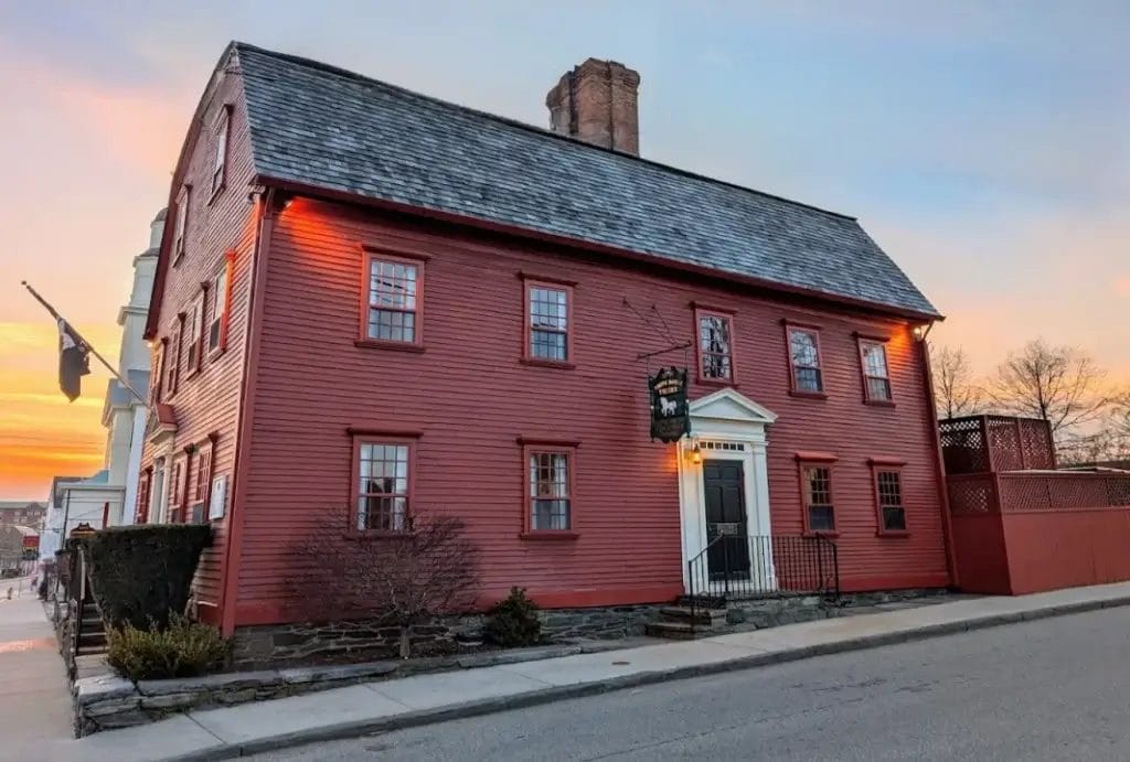 The White Horse Tavern – Haunted Restaurant in Newport, Rhode Island
