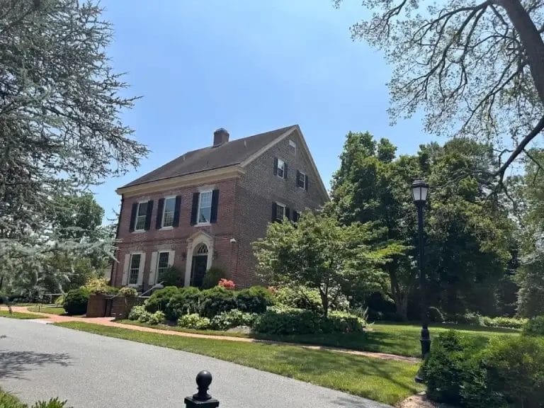 Woodburn / Governor’s Mansion – Haunted Mansion in Dover, Delaware